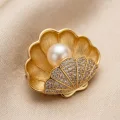 Elegant Seashell Freshwater Pearl Brooch with Sparkling Zirconia 11mm 2