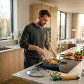 10 inch Low-Smoke Wear-Resistant Integrated Die-Cast Sauté Pan with Tempered Glass Lid, Compatible with All Stoves 4