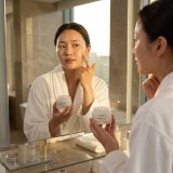 TIRTIR Ceramic Cream 50ml - Ultra-Hydrating Face Moisturizer for Glass Skin thumbnail 3