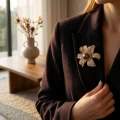 Lustrous Mauve-Hued Pearl Petal Brooch, 11.68mm 8