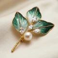 Green Leaf Rhinestone Pearl Brooch, 8.35mm 7