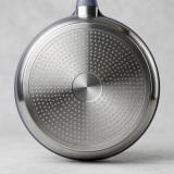 10 inch Low-Smoke Wear-Resistant Integrated Die-Cast Sauté Pan  with Tempered Glass Lid, Compatible with All Stoves thumbnail 3