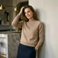 100% Pure Cashmere Women's Crewneck Sweater 2