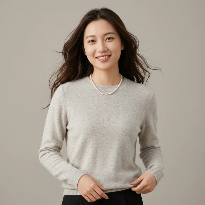 Women's 100% Pure Cashmere Crew Neck Sweater - Main Image